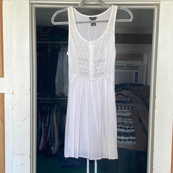 Cotton Dress - Picture 1 of 3